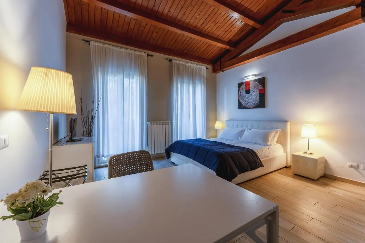 Dalmati House San Lorenzo Рим Апартаменты